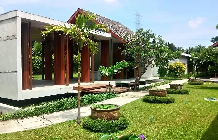 Into The Forest Hotel Bangkok